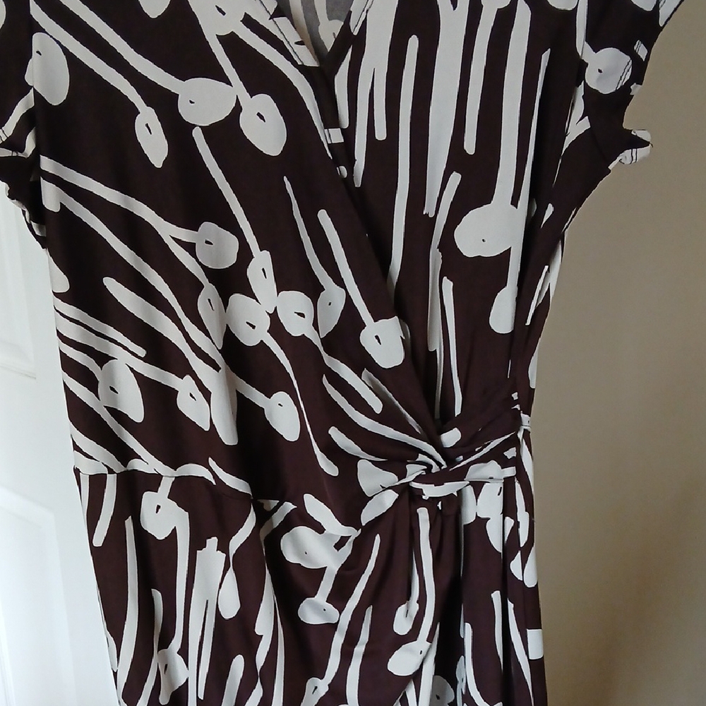 💓3/$15 Jonathan Martin Black and White Sheath Midi Dress - Picture 3 of 5